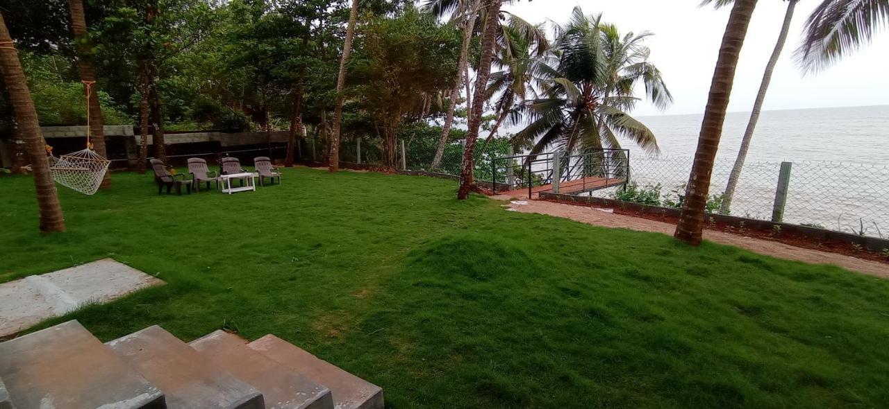 Perch By The Sea Bed and Breakfast Kannur Buitenkant foto