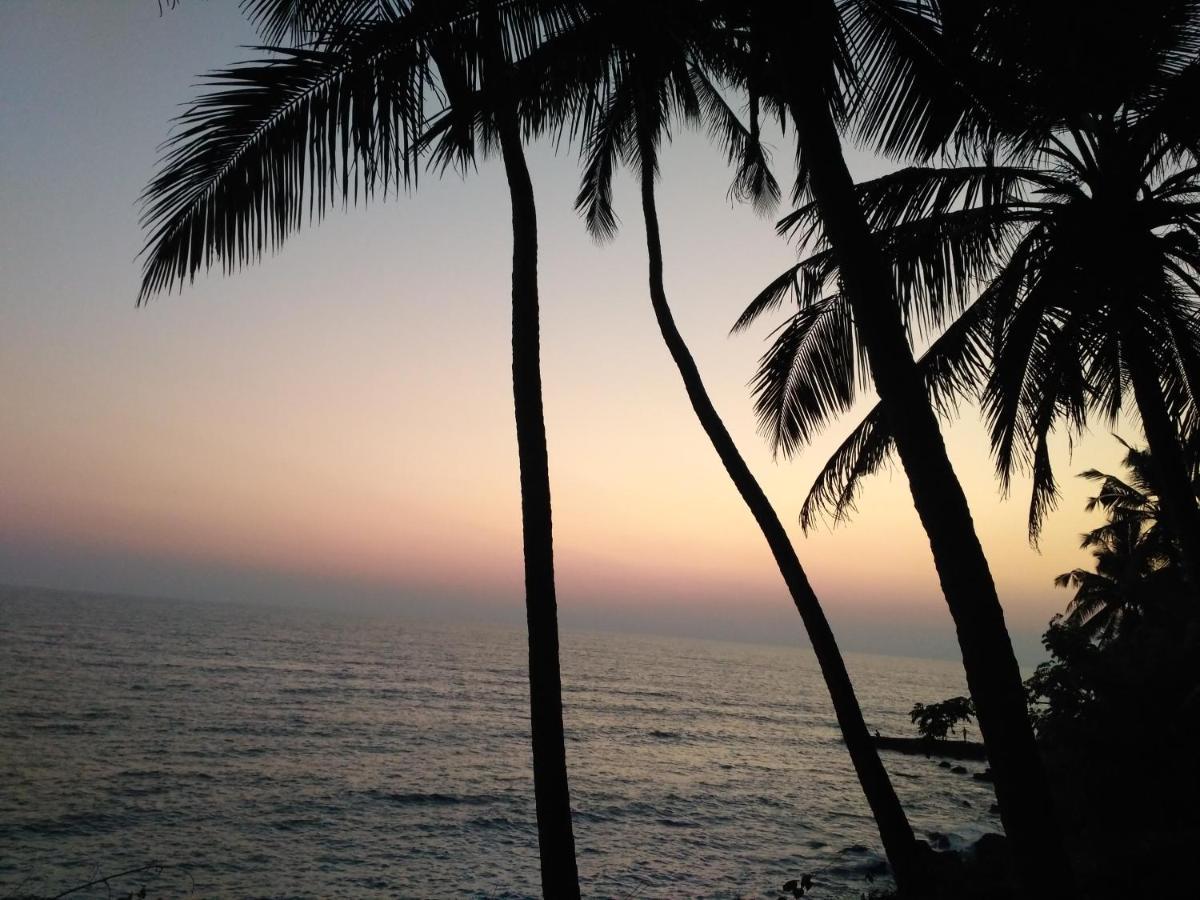 Perch By The Sea Bed and Breakfast Kannur Buitenkant foto
